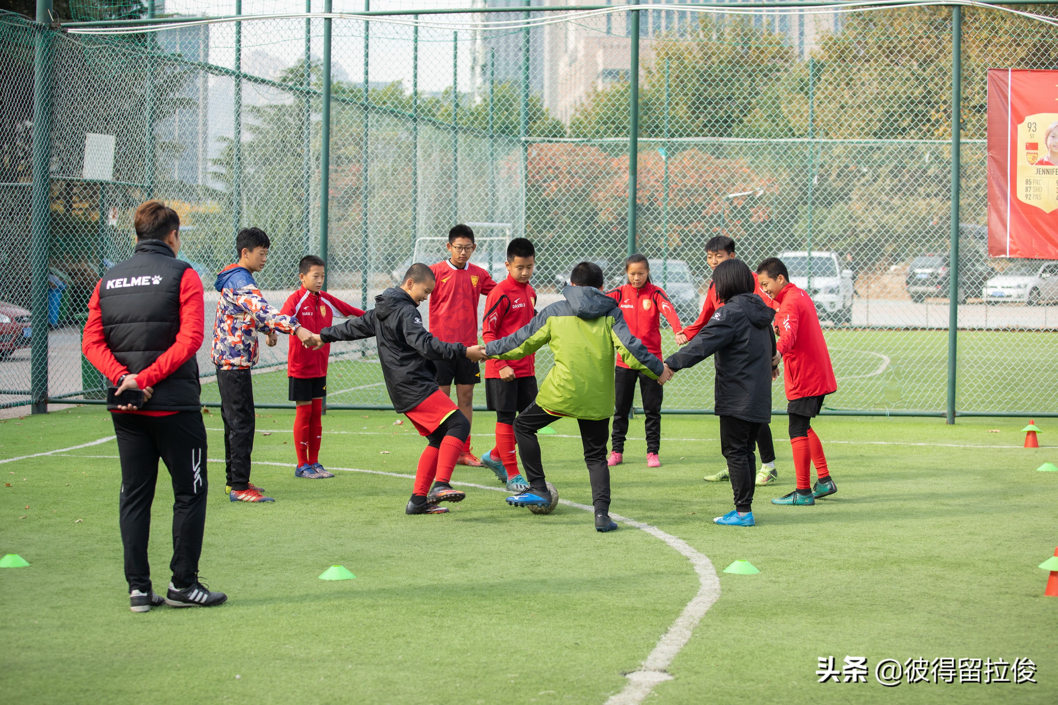 谁是球王！青岛红狮ZOOCHOO足球技能测试火热开启