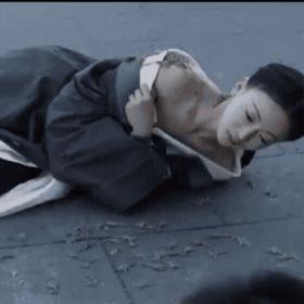 吴谨言蝎子拍戏视频,吴谨言拍戏放蝎子