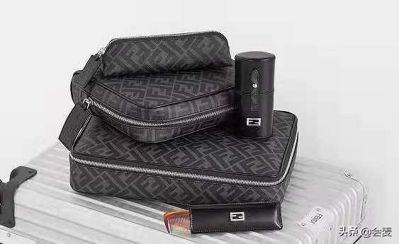 fendi2018春夏包,rimowaxfendi限量联名行李箱