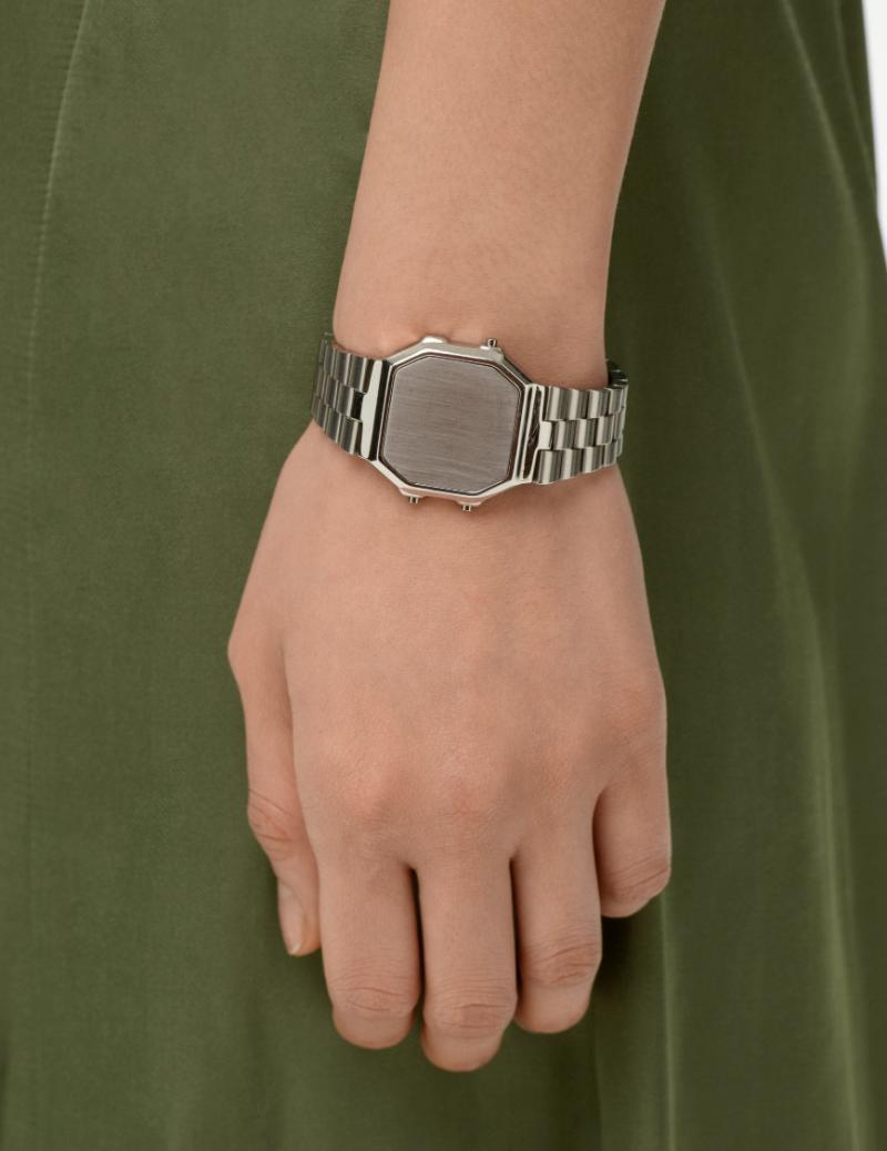 花400块钱买了一条裤,花了60块钱买了一条裤子