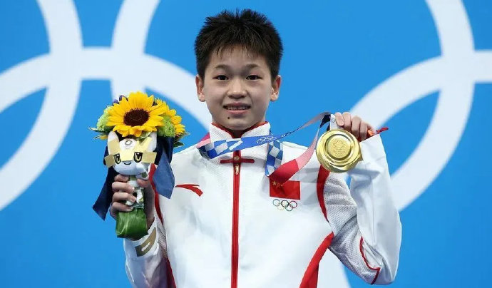 日本奥运会闭幕式光之五环,东京奥运会光之五环