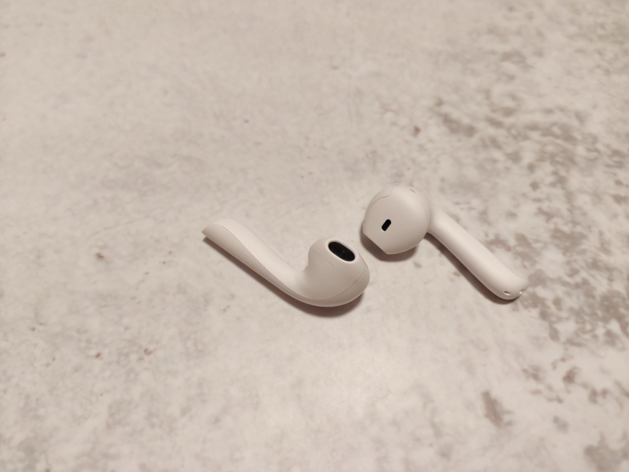 jeetone墨黑升级版蓝牙耳机,jeetone蓝牙耳机哪个更好