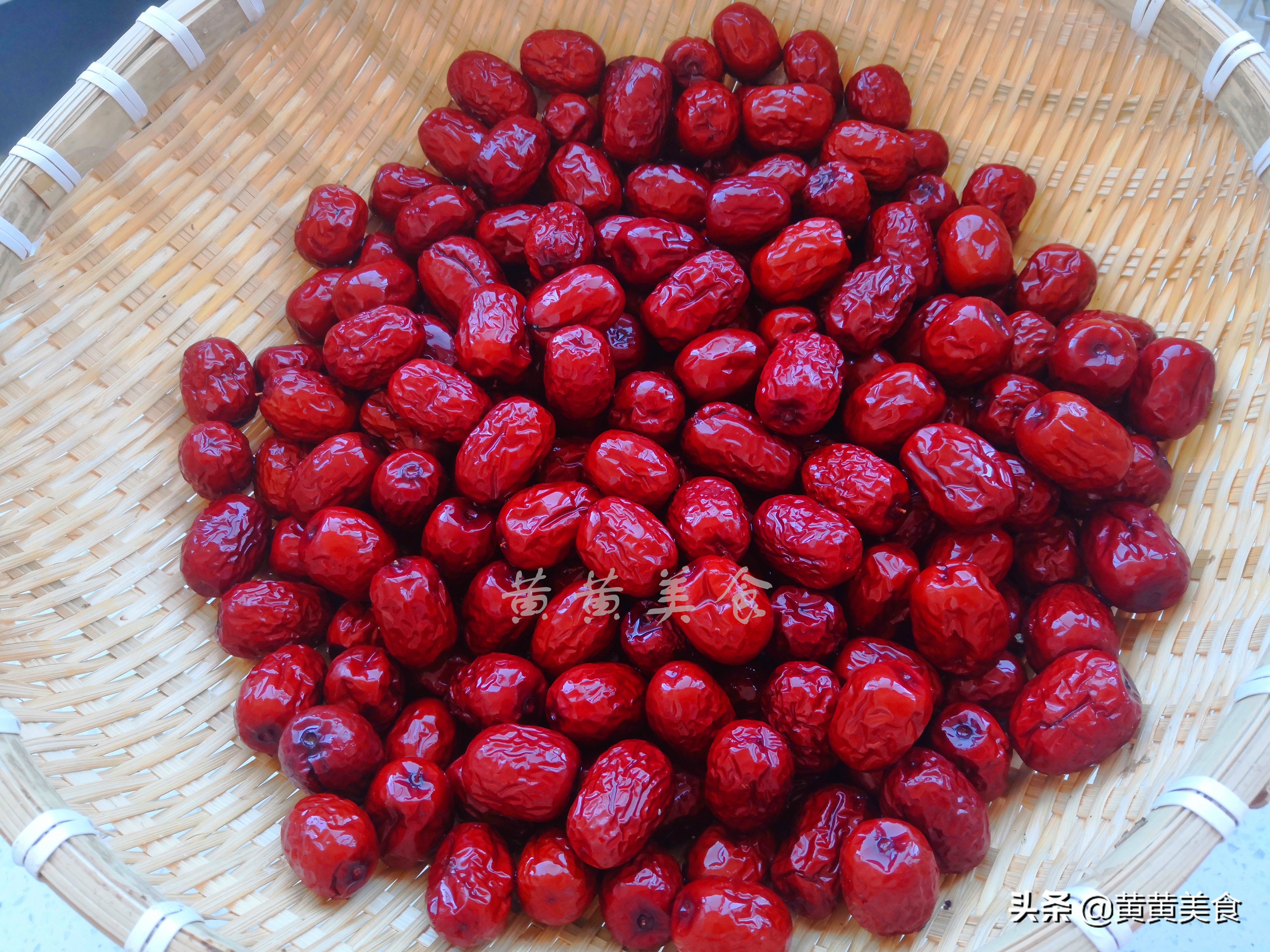 三蒸三晒红枣,红枣是个宝吃好有诀窍