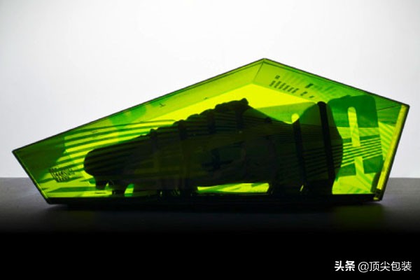 彪马ultra足球鞋新配色AG钉型介绍,彪马pumaevospeed17