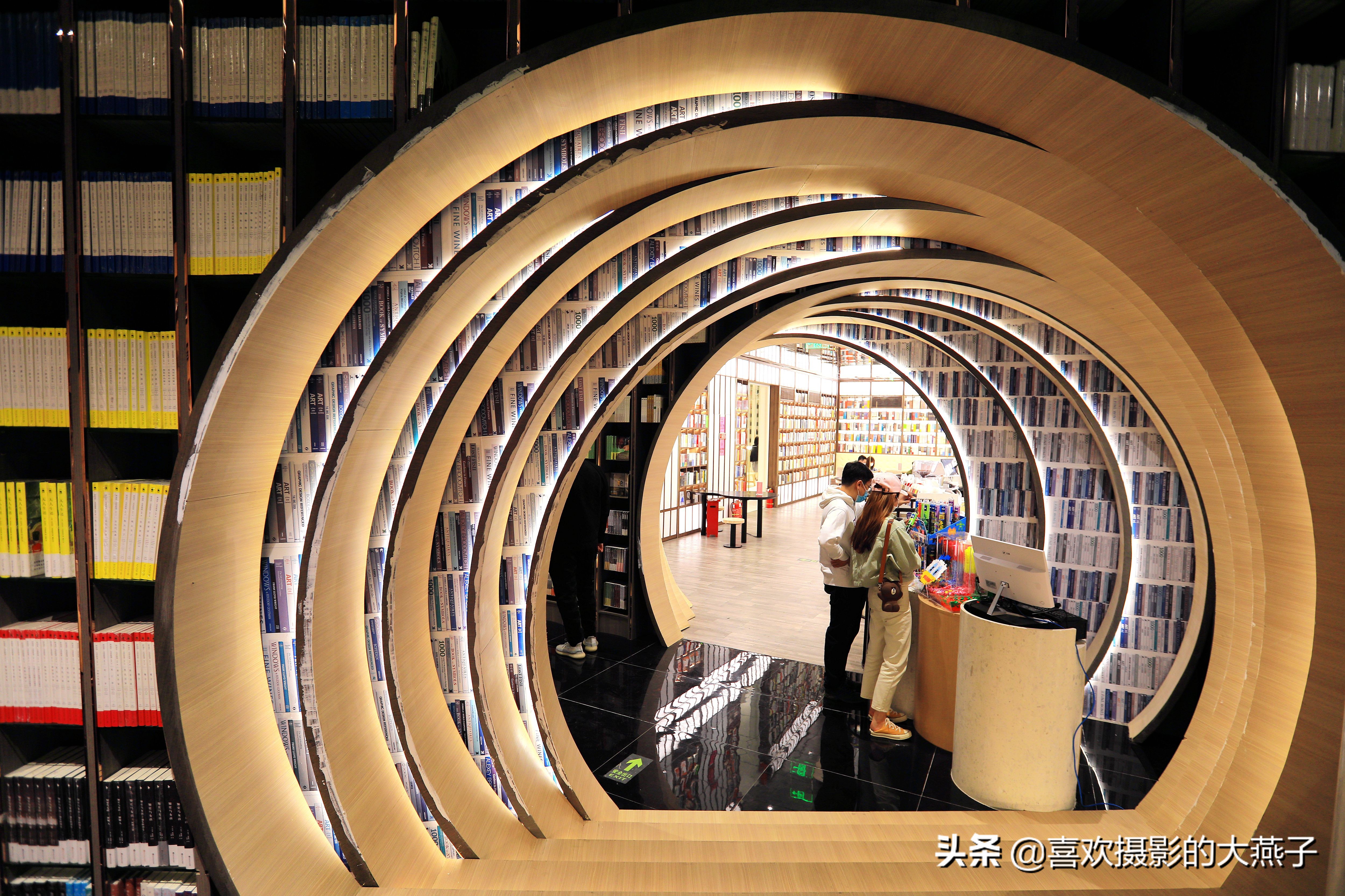 钟书阁北京老佛爷书店,北京钟书阁老佛爷店怎么去