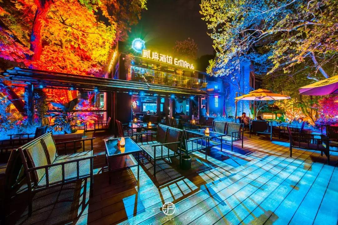 成都爆火酒吧,成都人气最火爆的酒吧