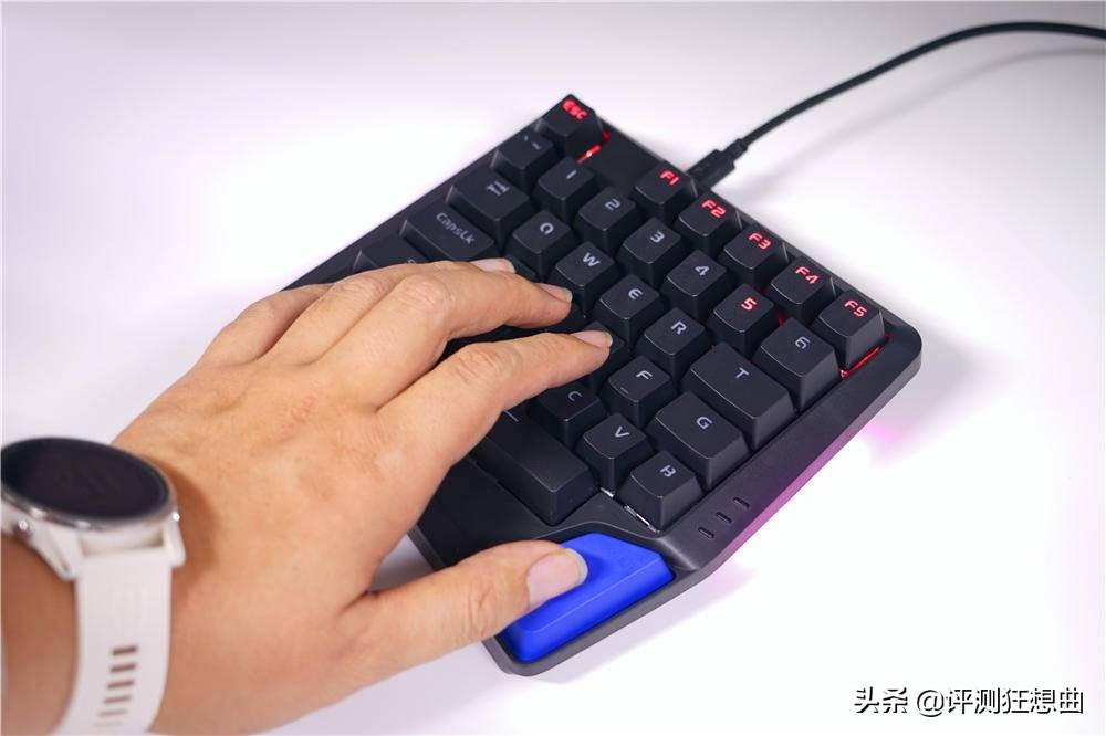 雷柏机械键盘v500pro青轴使用感,雷柏V500键盘青轴