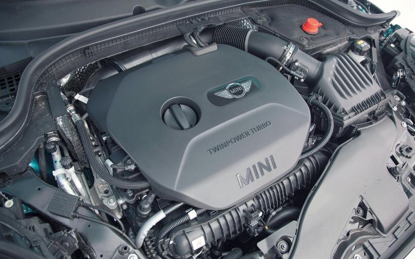 最新款的硬顶敞篷车,帅气又霸气不超过100万的敞篷车