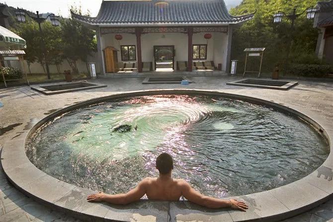 99元温泉套票推荐,99元玩一天的温泉