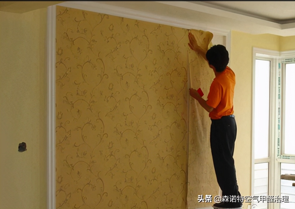 壁纸味道大是甲醛超标吗,壁纸味道大