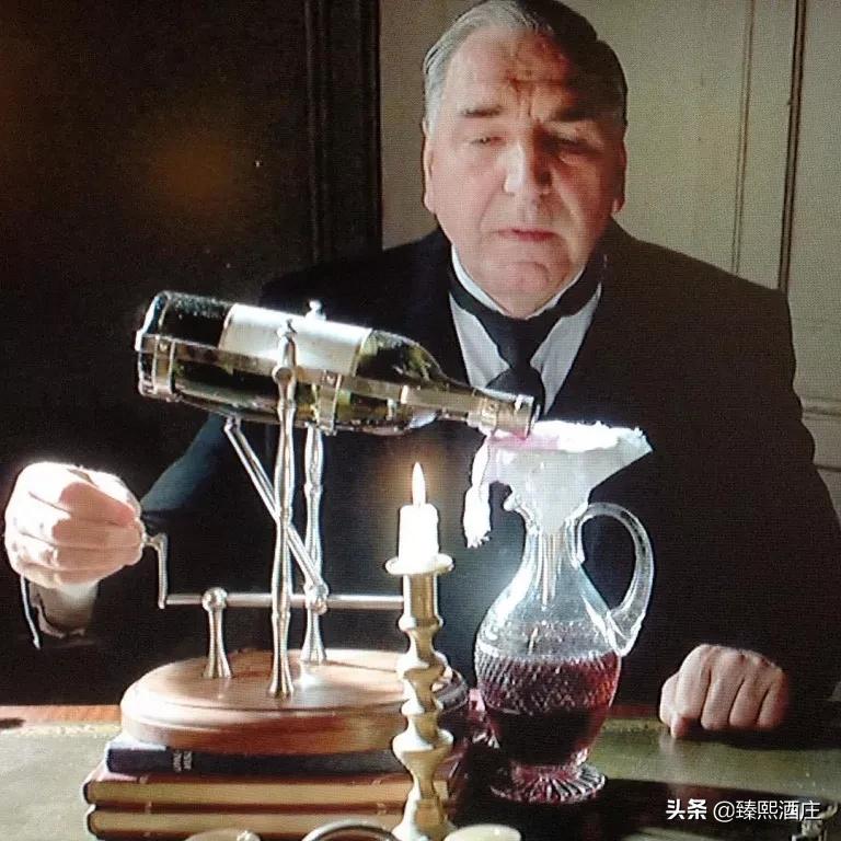 其实只有喝醉了才能让自己更清醒,葡萄酒醒酒要三分钟人醒了