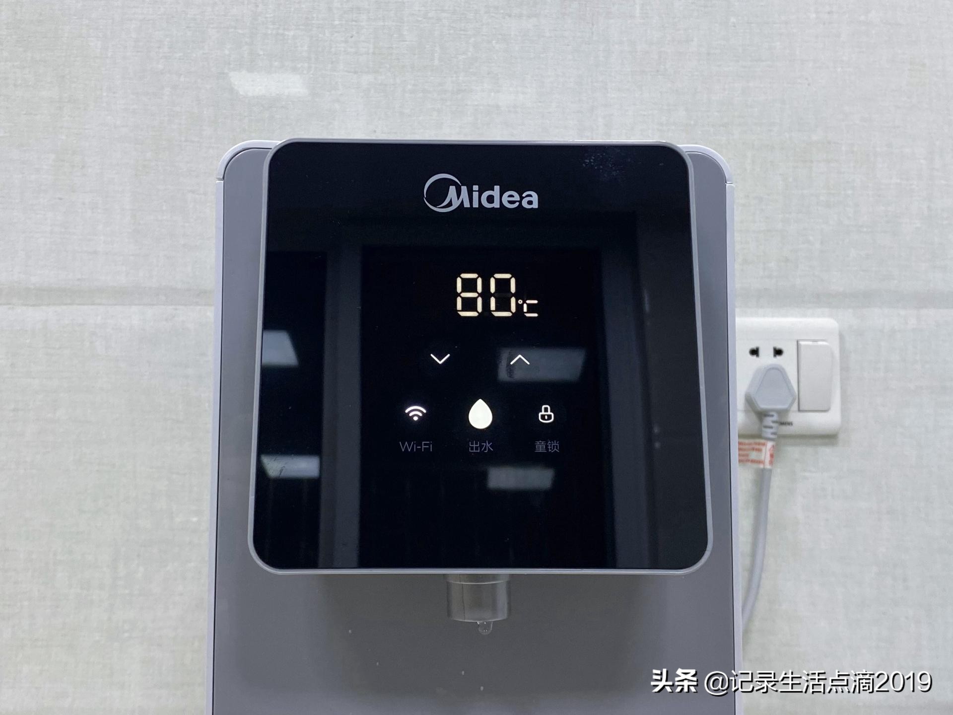 矿泉即热净饮机,美的直饮净水器怎么使用