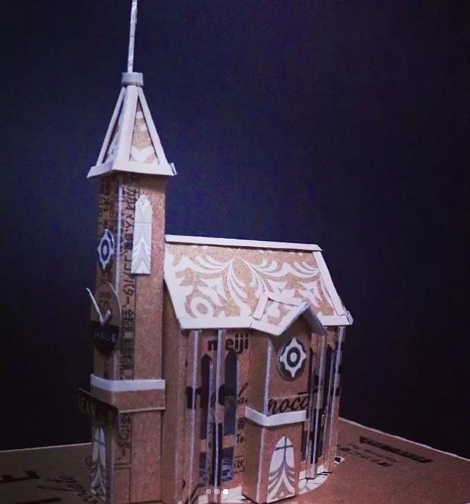 小哥用废纸盒惊艳27万人,跟他一比,我简直是手残