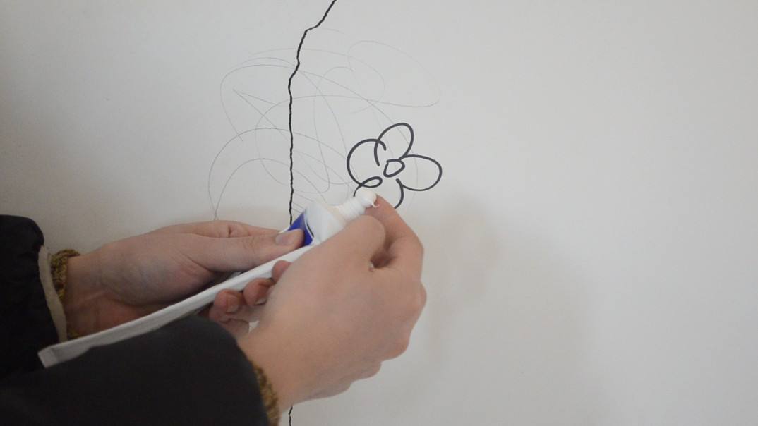 白墙脏了小妙招轻松解决自制,白墙脏了怎么清洗最快