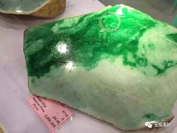 一篇看懂九种翡翠种水,一篇看懂翡翠颜色