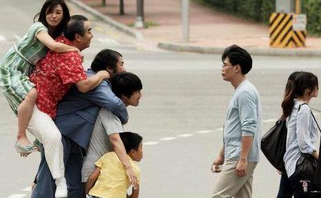 这些笑点不断的喜剧电影值得推荐,25部让你笑喷的喜剧电影