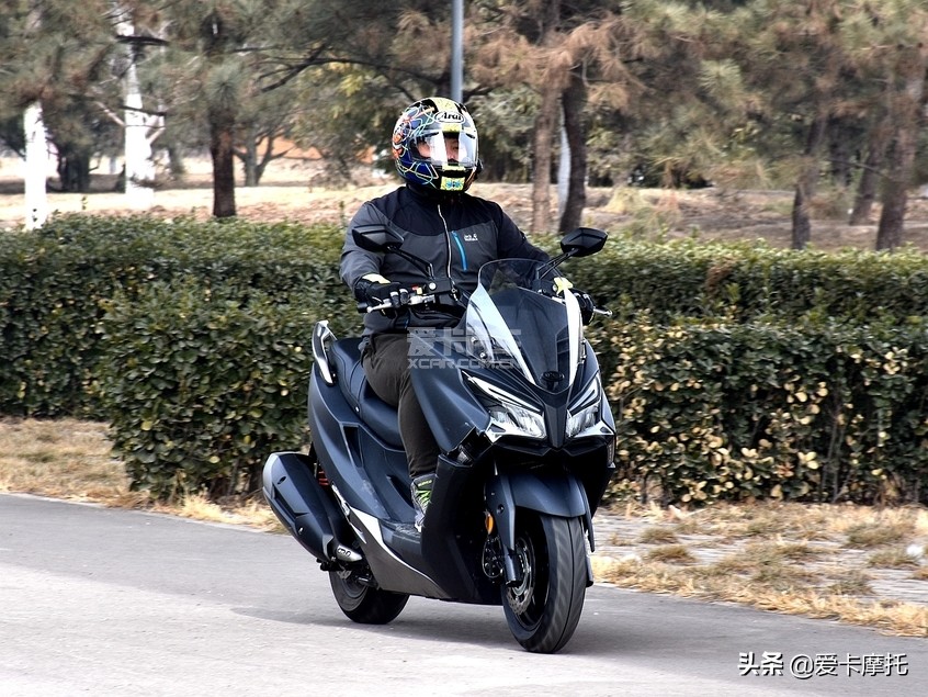 踏板光阳赛艇250,赛艇250和ct250哪个值得购买