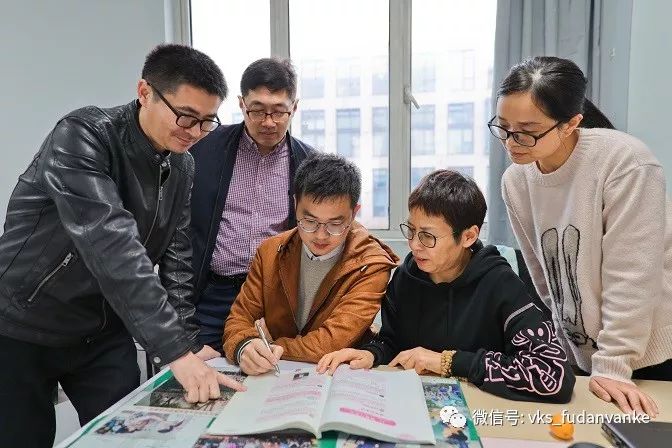 上海万科复旦实验小学老师,上海市民办复旦万科实验学校学费