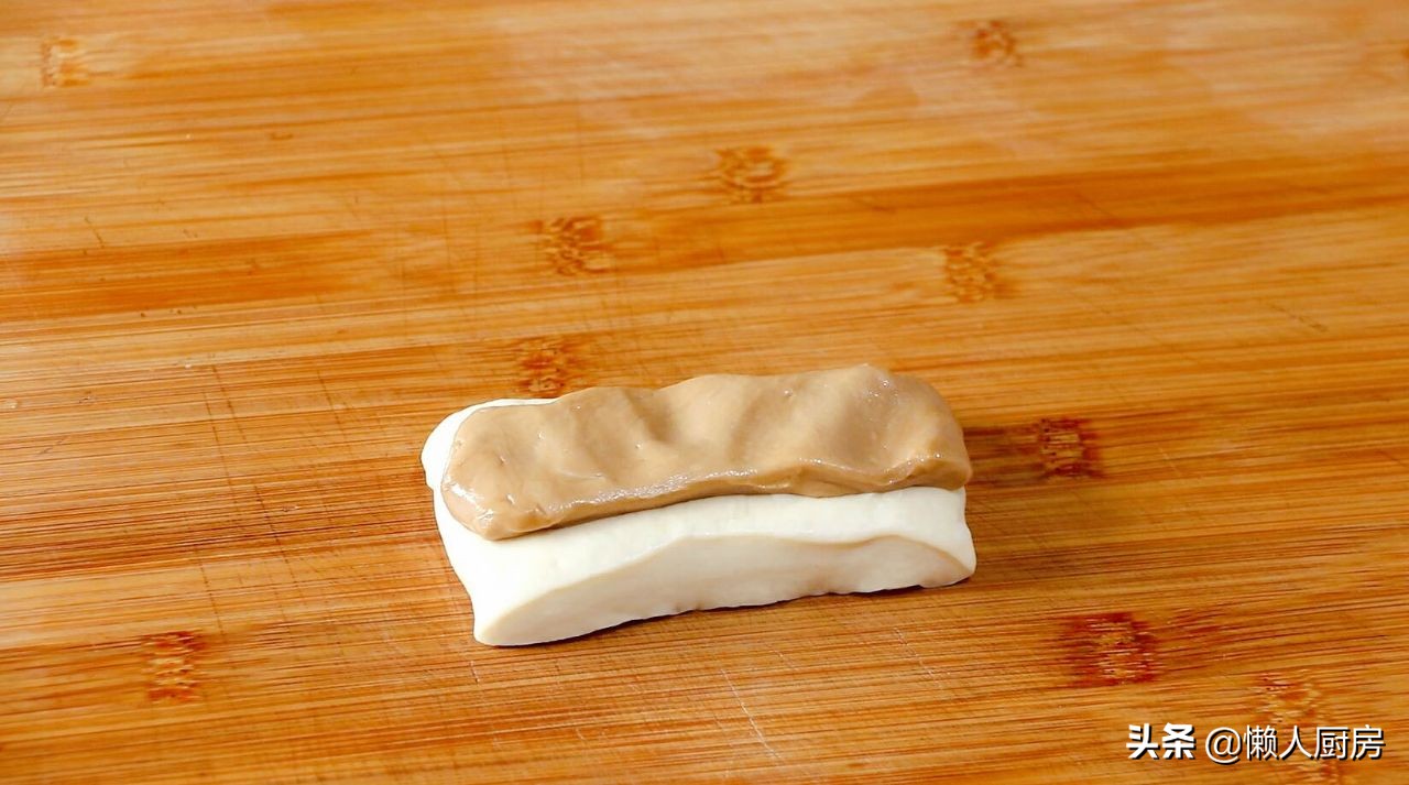 6两面粉多少克白糖和水,6两面粉用多少水