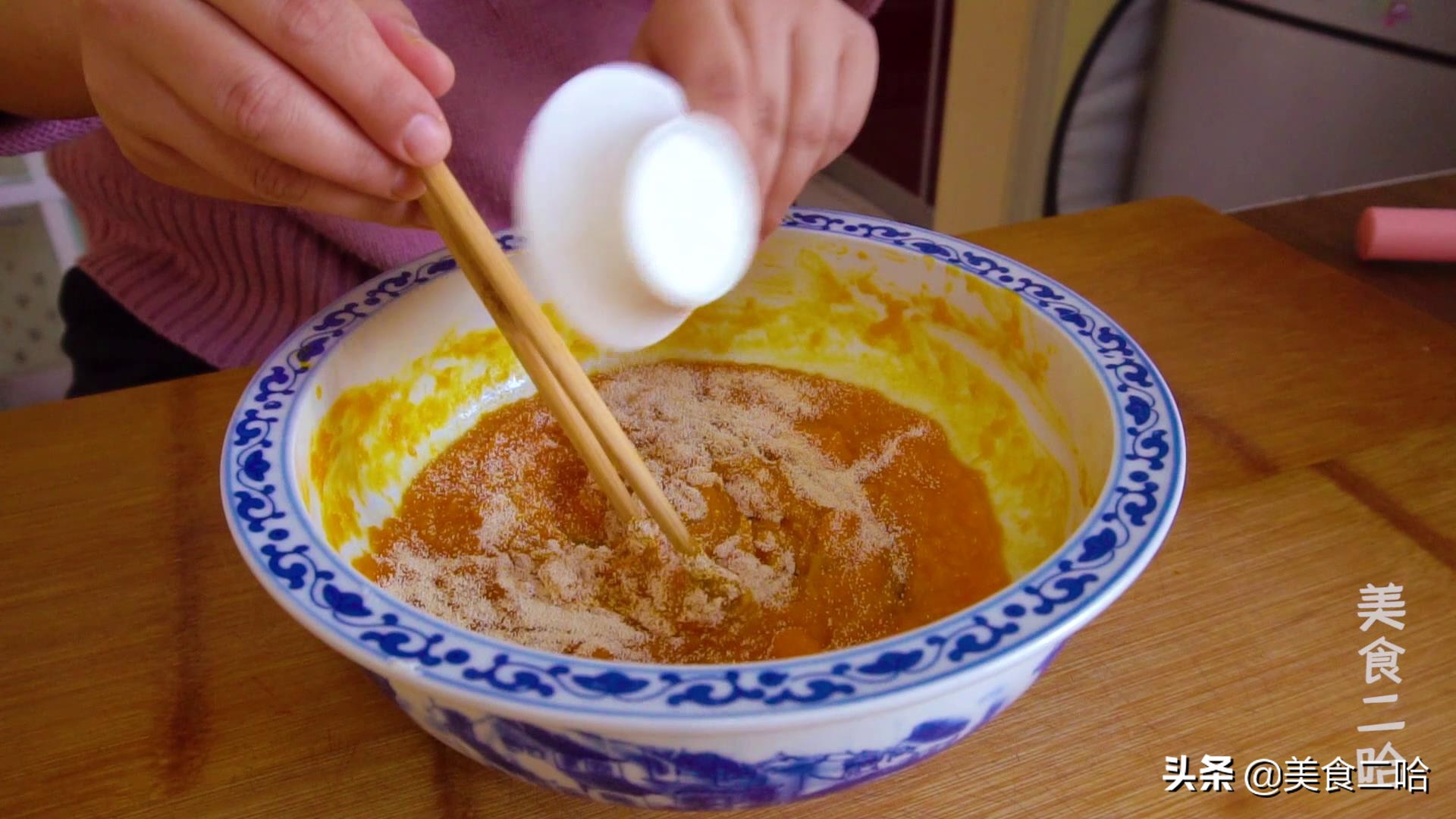 过年财神送来金元宝,过年送金元宝