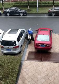 “一个月600买你30句晚安？”哈哈哈，这可恶的虚拟买卖