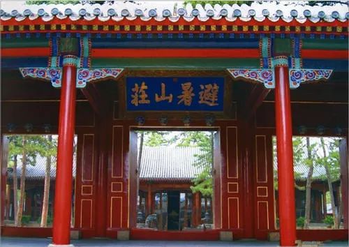 河北承德是县城吗,河北承德是哪