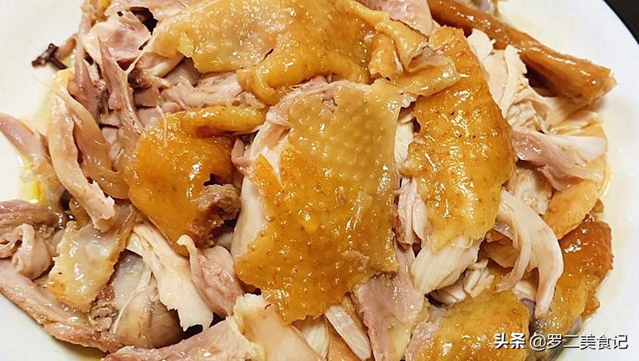 广东电饭煲盐焗鸡的正宗做法,盐焗鸡电饭煲家庭做法窍门是什么