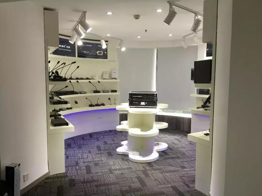 力卡专业无线演出系统全程护航2019江小白YOLO青年文化节