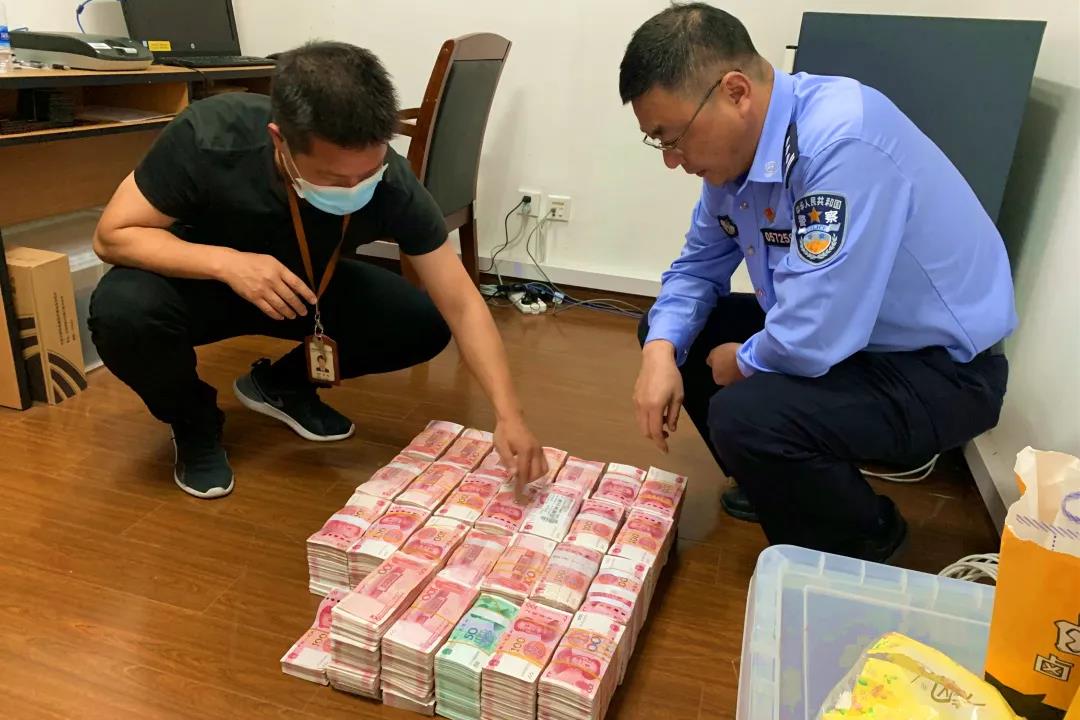 上海外汇最新案件,上海破获非法买卖外汇案