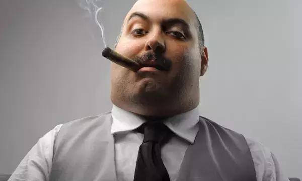 “辉煌”的反转人生:拼搏30多年官至副厅,贪污受贿800余万“铁窗泪”