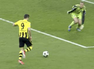 门将诺伊尔过人技巧,门将诺伊尔进了多少球