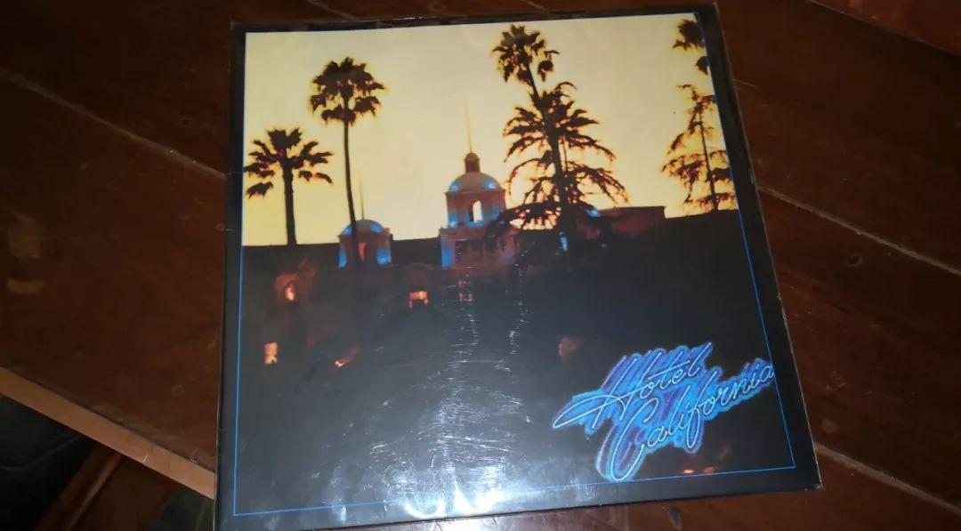 碟仕|023号调酒师Rex：我用唱片和酒把人与故事联结在一起