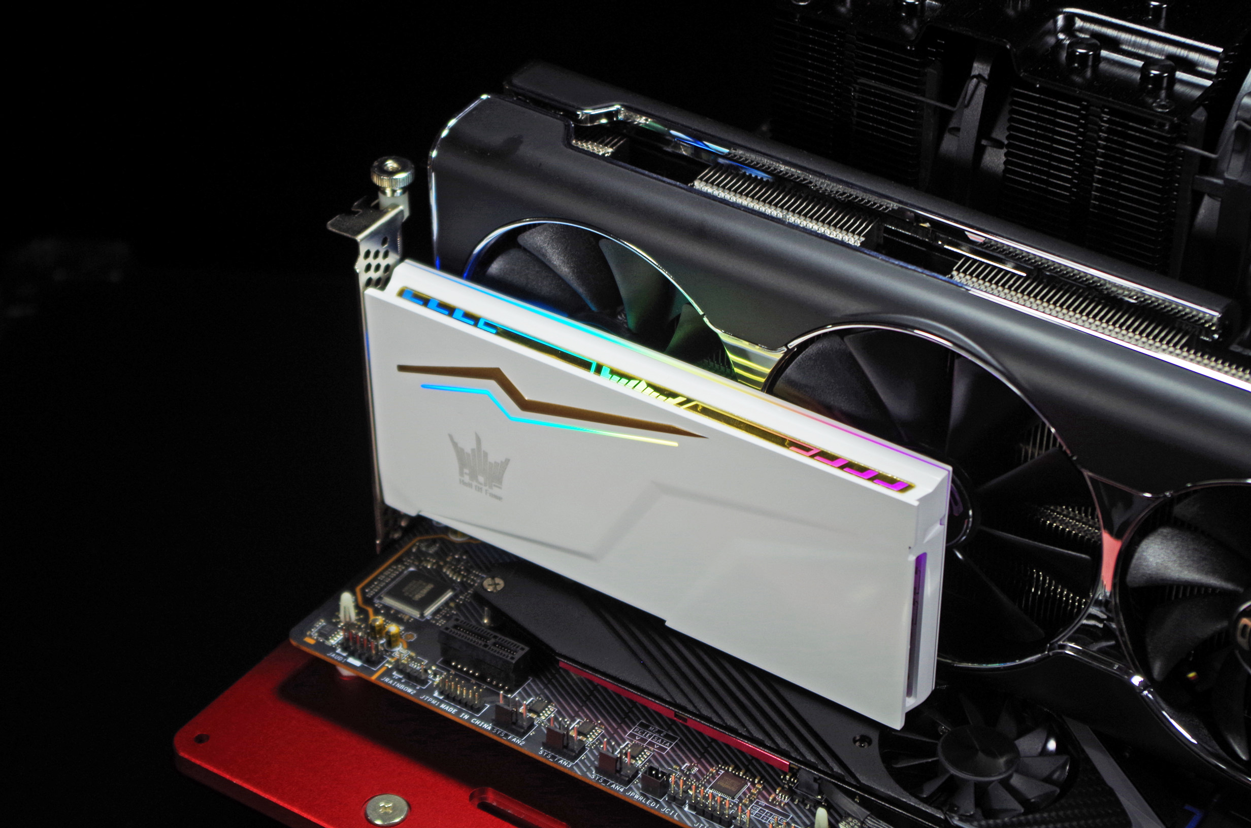 显卡会挡住pcie吗,pciessd