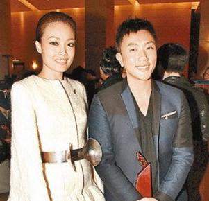 阿sa是英皇的人吗,英皇老板对阿sa和阿娇的态度