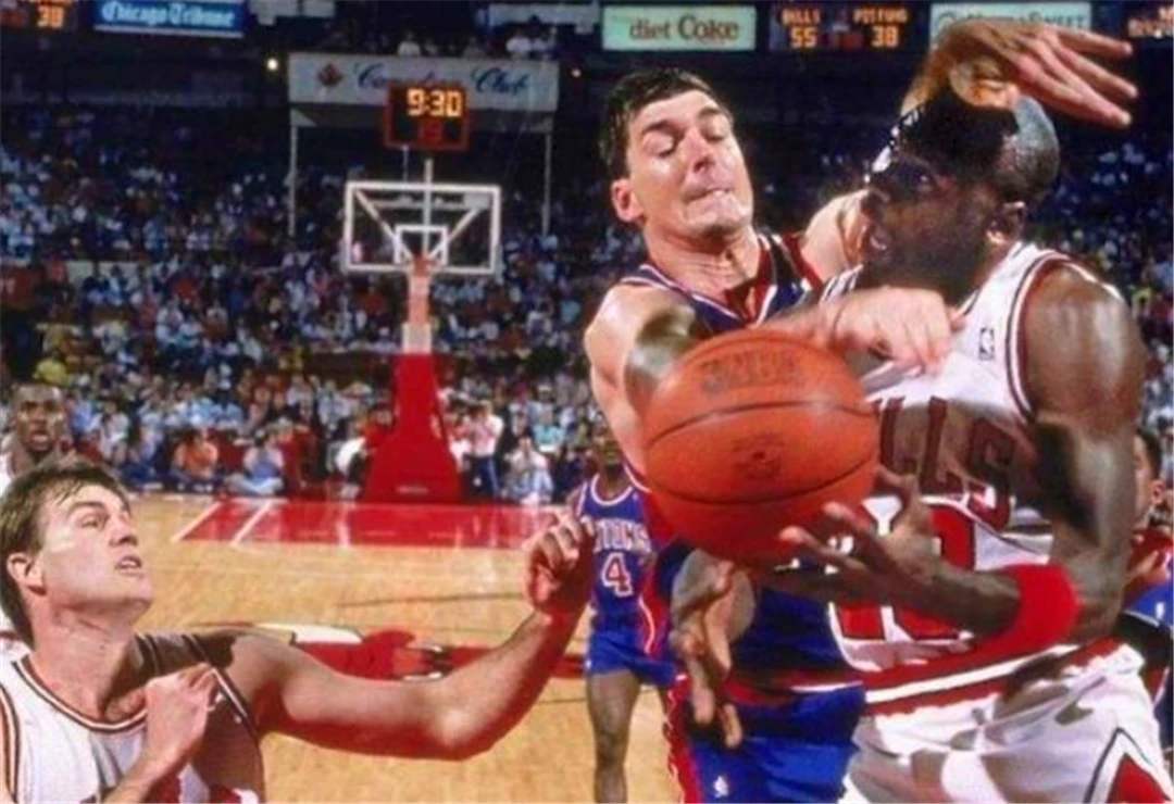 兰比尔退役完整视频,兰比尔被打集锦