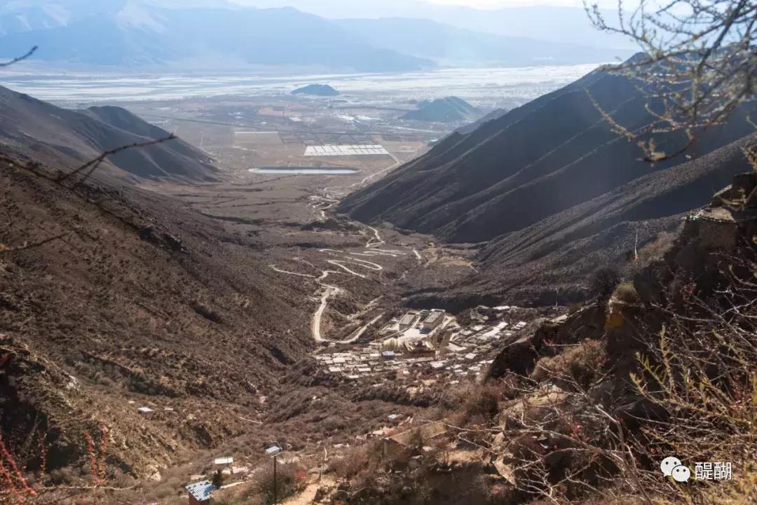 *藏西**隐秘修行圣地：她们悲伤的身世里，为何盛满慈悲？