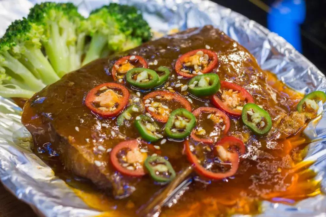 网红兔兔鲜锅来了，三天6.8折，锅子都是水晶的~~