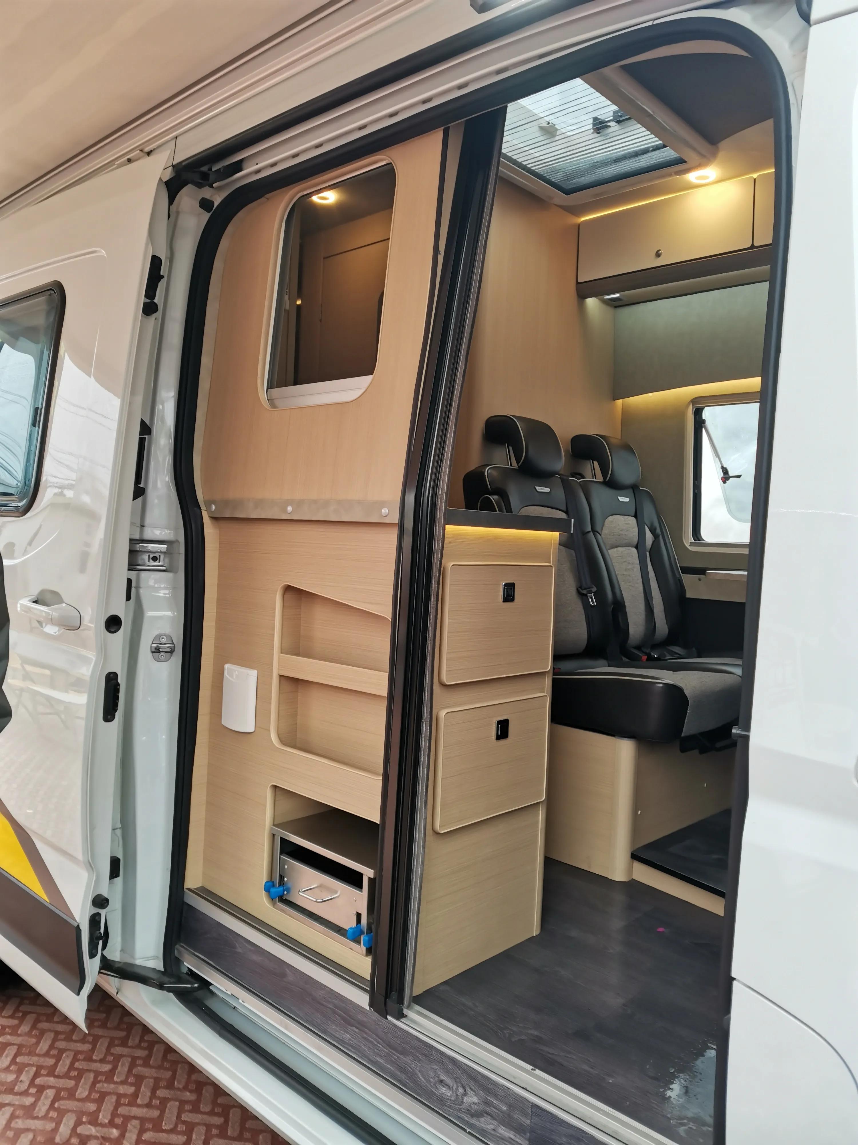 c型房车到底要不要,c型房车什么也不带