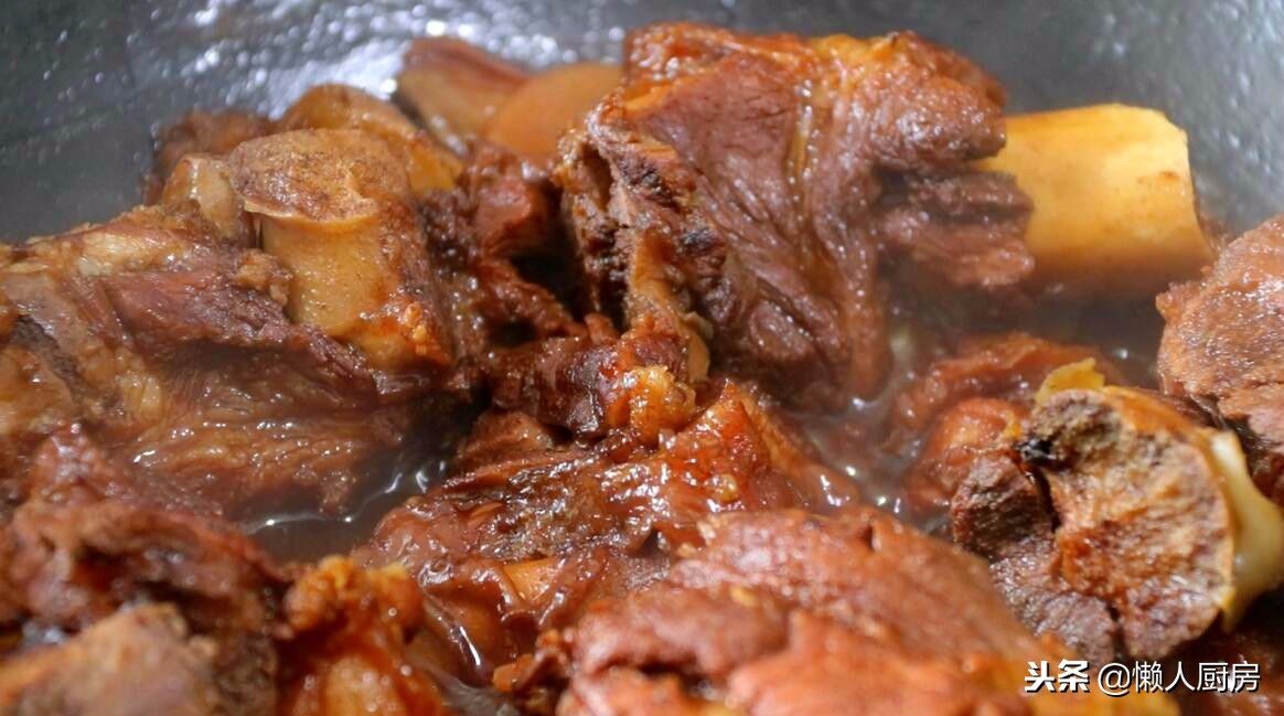 如何做猪大骨汤,排骨怎么煮才能肉不柴骨头又软烂