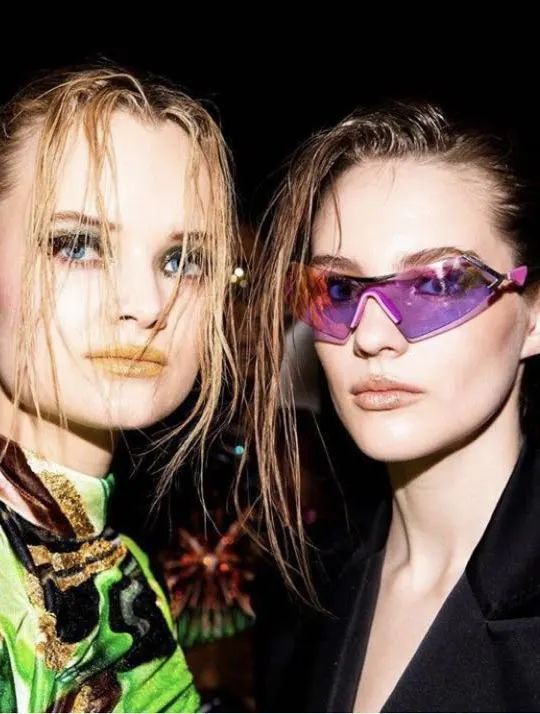 女士怎么挑选适合自己的墨镜,怎么选墨镜框适合脸型