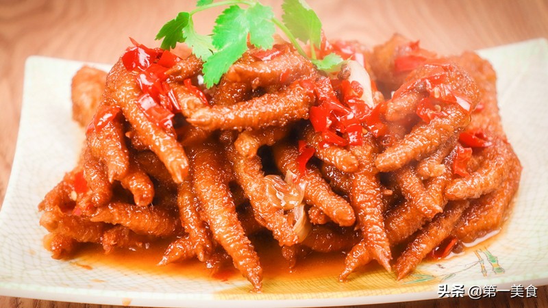 虎皮鸡爪怎么做会又香又烂有点甜,虎皮鸡爪如何做到脱骨而不烂