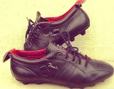 传承百年“奥运鞋”!专为国人制造,3层鞋垫,89元干掉国际大牌