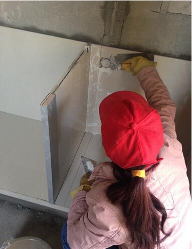 做砖夹石橱柜,老公非要自己动手装修