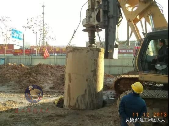 打桩塌孔原因,桩基钢筋笼变形怎么处理