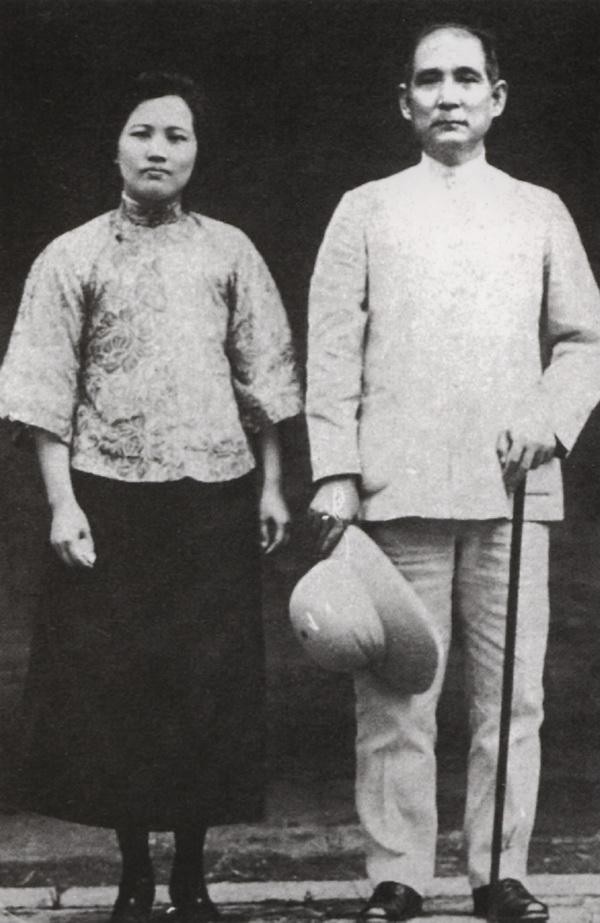 宋霭龄嫁给孔祥熙后生活,孔祥熙宋霭龄年轻时候