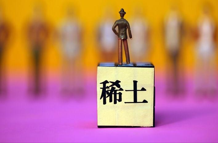 绐佺牬澶栧浗灏侀攣涓浗閲嶅鑳芥簮鏍煎眬,绐佺牬瑗挎柟瀵规垜鍥界殑灏侀攣