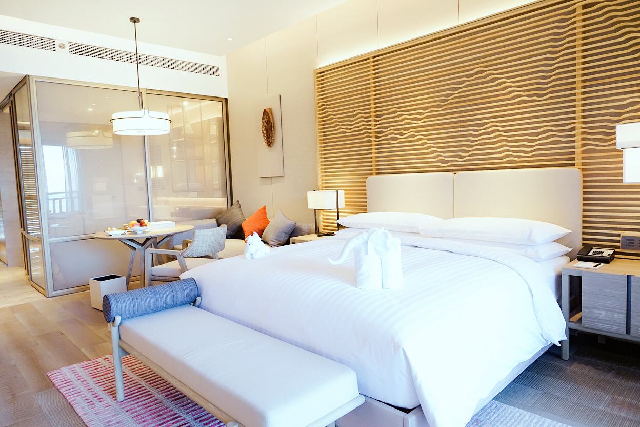 金沙湾看海酒店推荐理由,坐拥一整片森林的温泉度假酒店