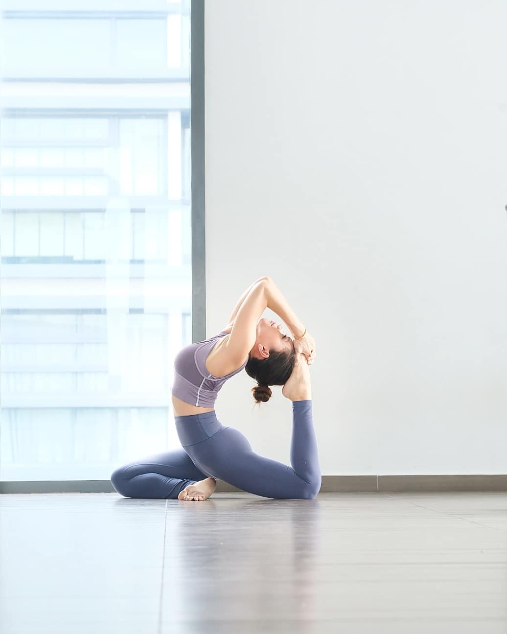 在瑜伽里找到健康与快乐,在瑜伽馆结识一些新朋友