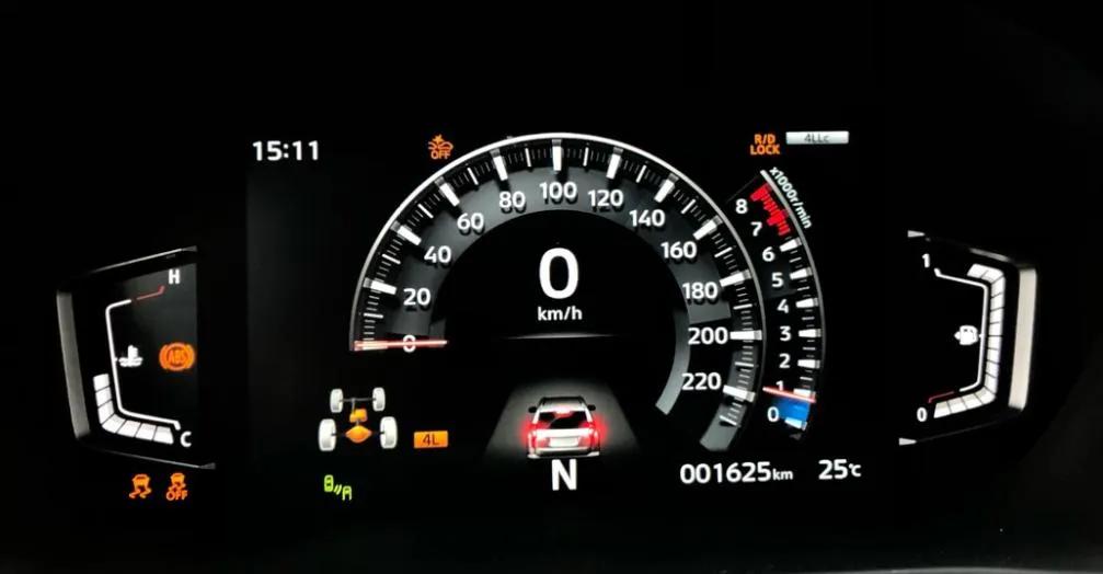 2020款帕杰罗劲畅国外试驾,新款帕杰罗劲畅越野测试