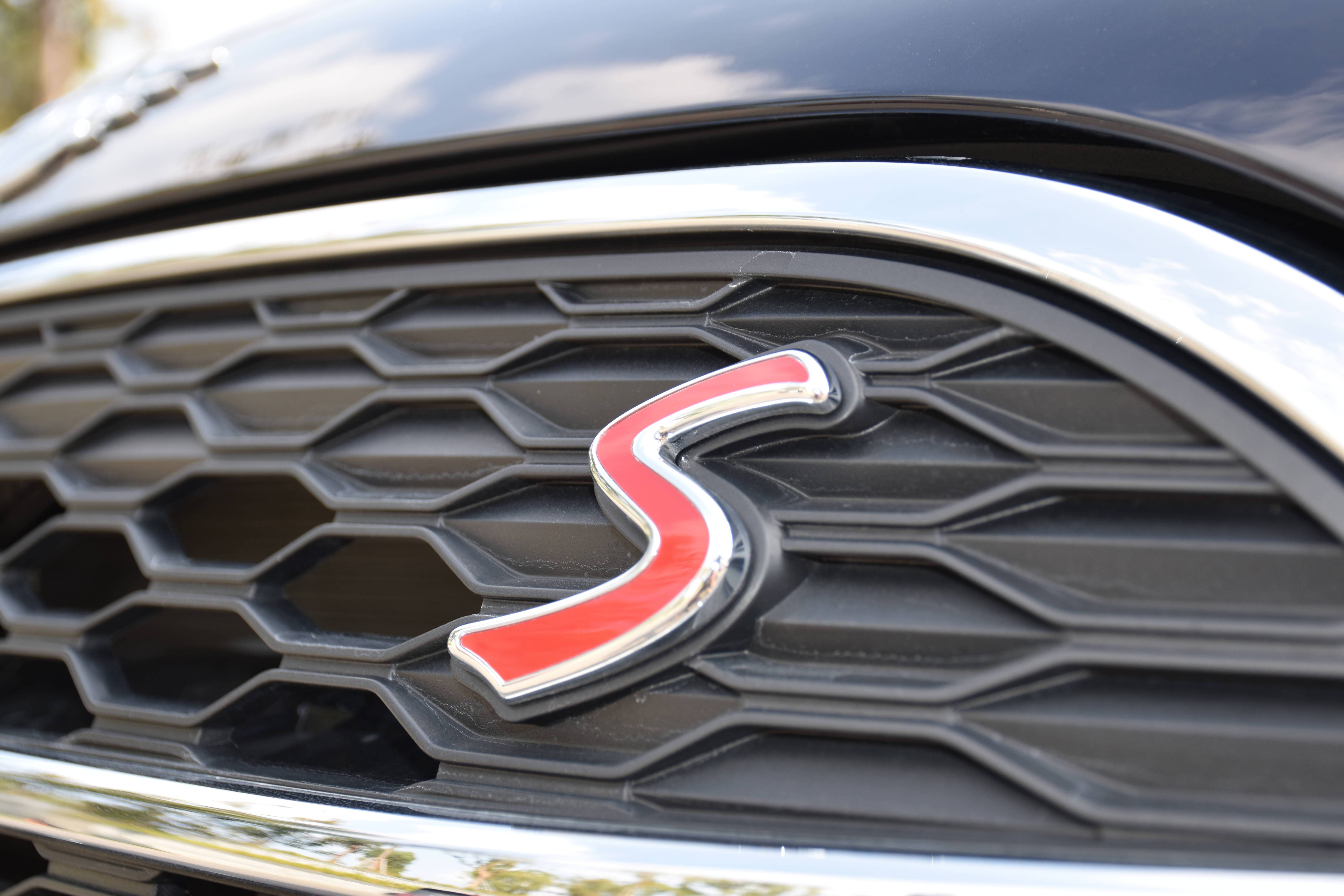 女士止步!小心被MINICLUBMAN的外表蒙蔽